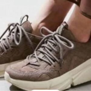UGG Women's Sneakers